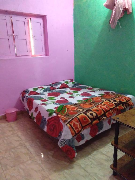 Ravi Guesthouse Hampi Extérieur photo